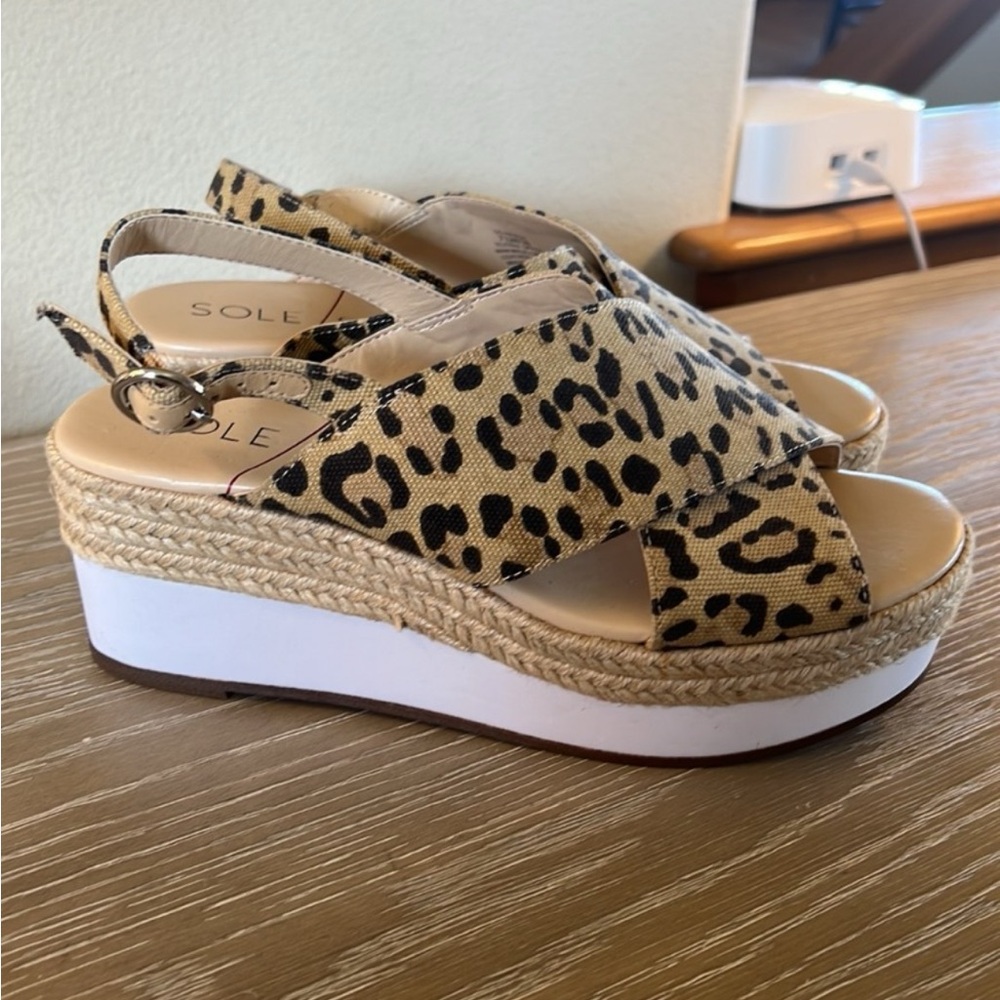 NWOT, Sole Society Ariesa Wedge Espadrille Print Sandals.